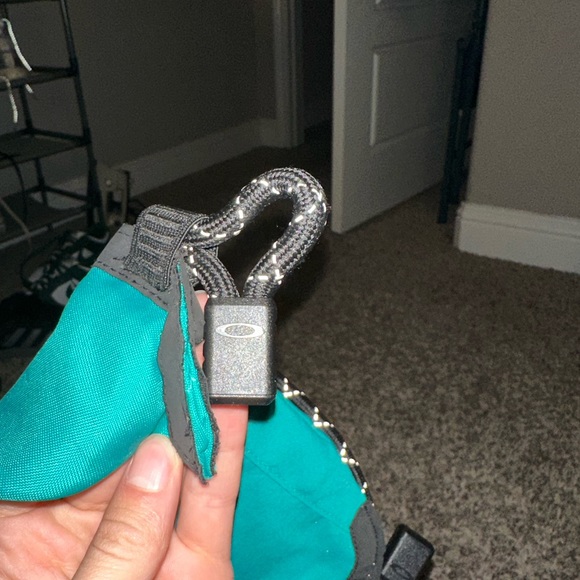 Drawstring Oakley bag - Picture 6 of 7